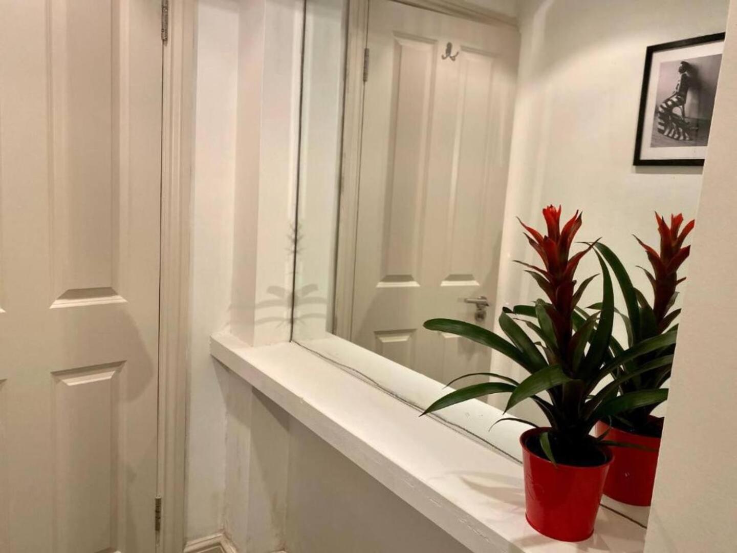 Niru Experience Hidden Gem In Chelsea 2Bd 2Ba Londres Exterior foto