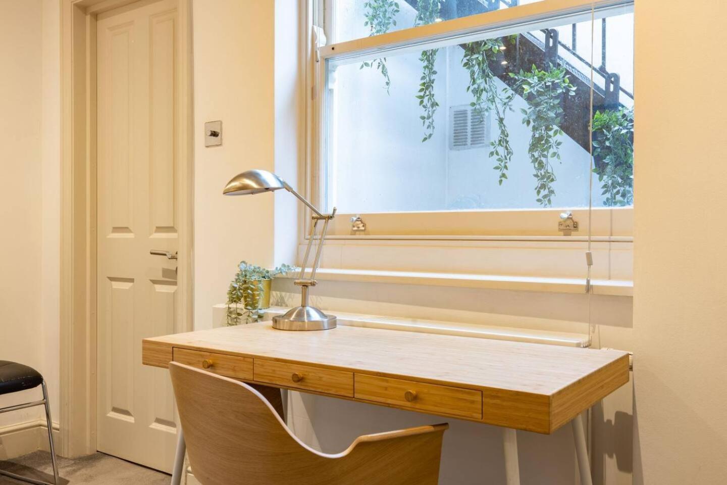 Niru Experience Hidden Gem In Chelsea 2Bd 2Ba Londres Exterior foto