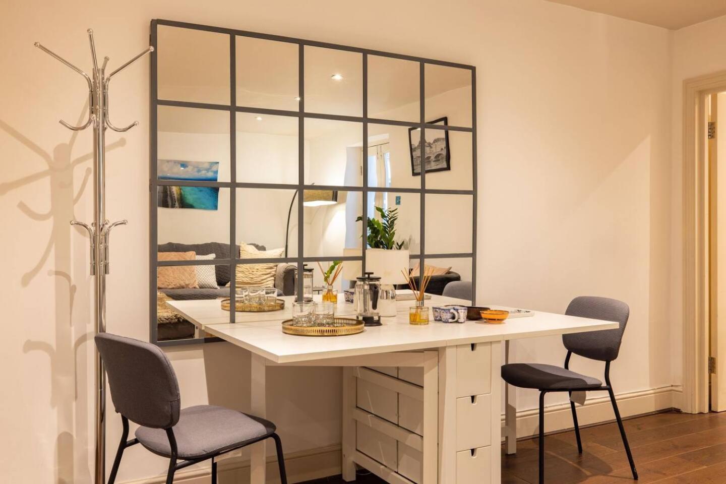 Niru Experience Hidden Gem In Chelsea 2Bd 2Ba Londres Exterior foto