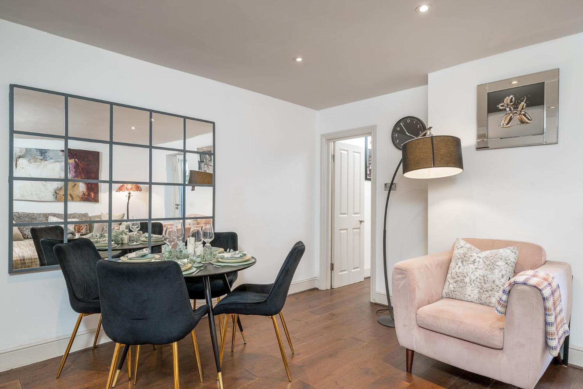 Niru Experience Hidden Gem In Chelsea 2Bd 2Ba Londres Exterior foto